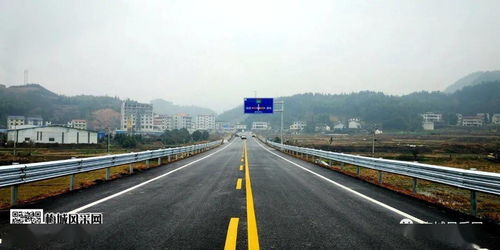 益陽(yáng)新公路路面工程順利完工，預(yù)計(jì)2月5日試通車(chē)